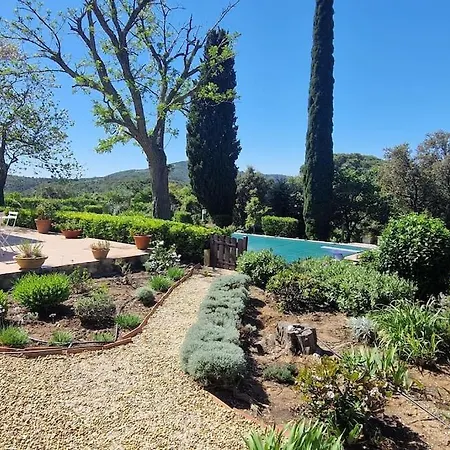 Villa Aux Portes De