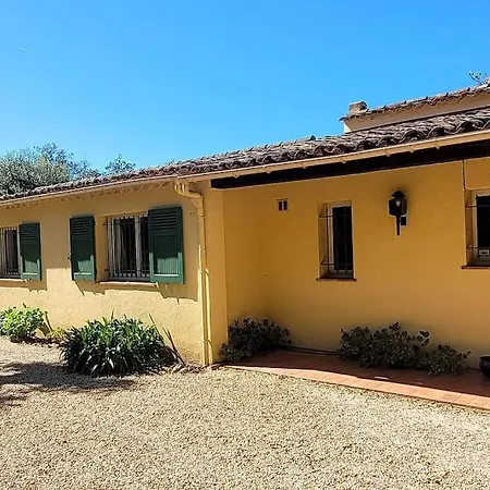 Villa Aux Portes De *