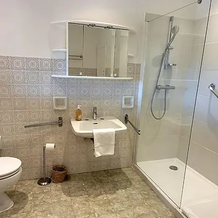 וילה Aux Portes De